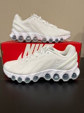 Size 8 - Nike Air Max Dn8 “White Metallic Silver”
